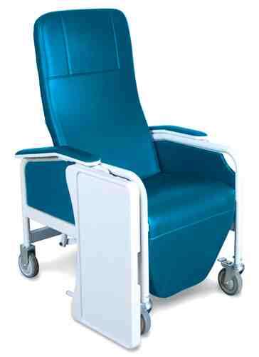 Caremor Recliner w/ Tray